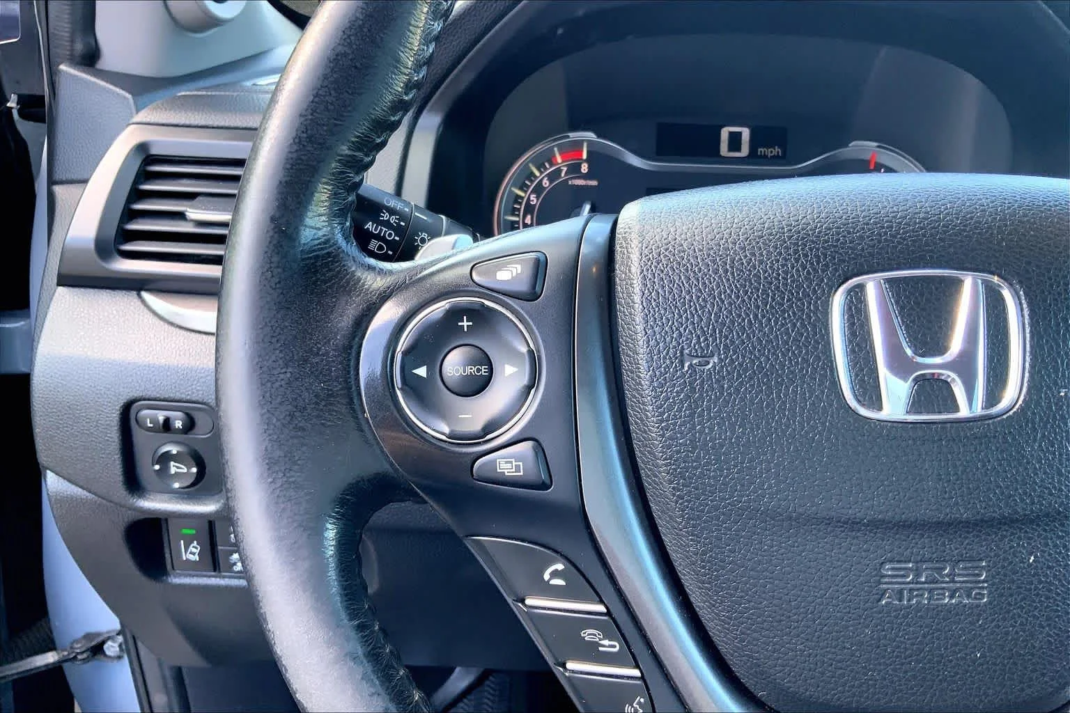 Certified Used 2023 Sonic Gray Pearl Honda RTL image 24