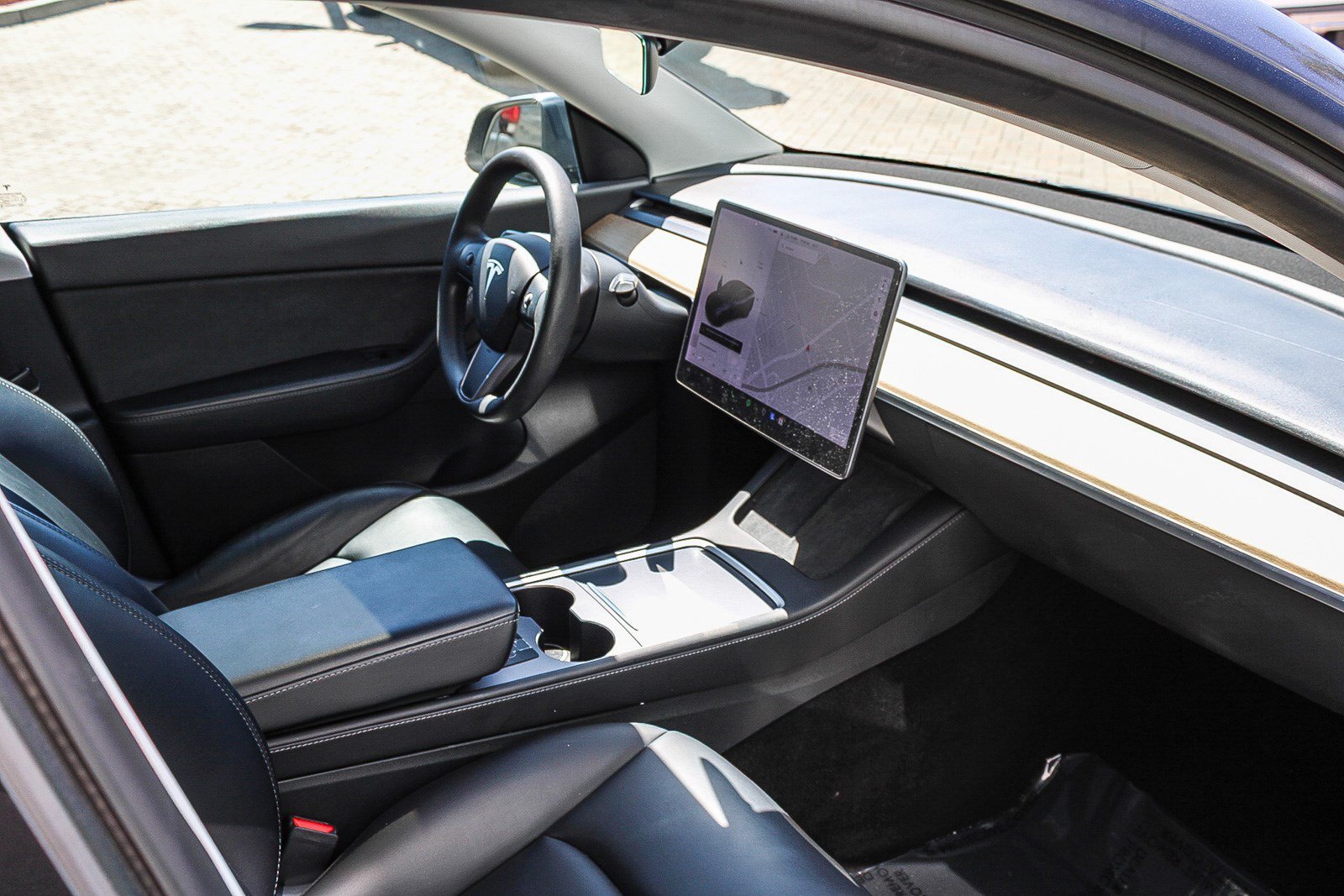 Used 2021 Midnight Silver Metallic Tesla Long Range image 17