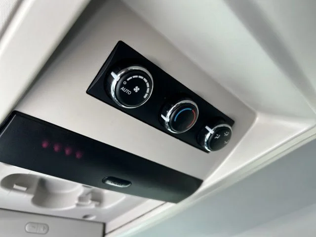 Used 2015 Red Chrysler Touring image 26