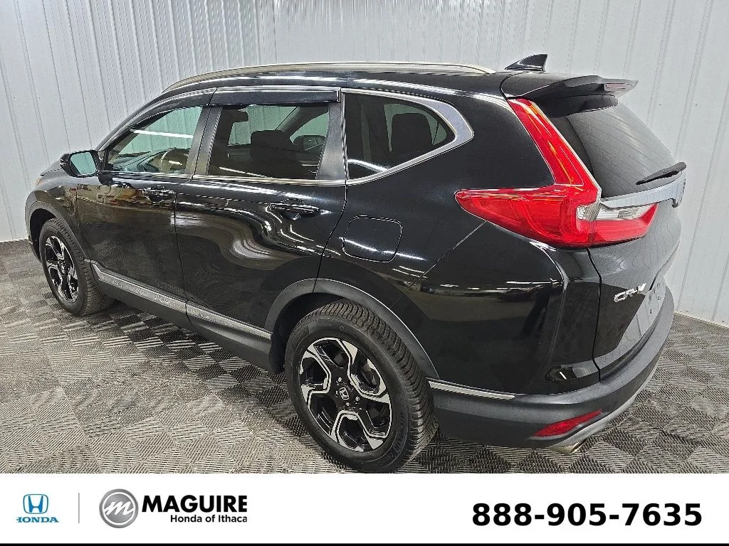 Used 2018 Black Honda Touring image 9