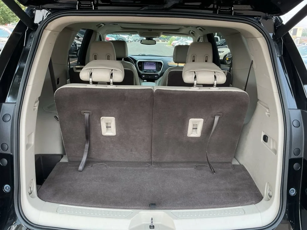 Used 2017 EBONY TWILIGHT METALLIC GMC Denali image 23