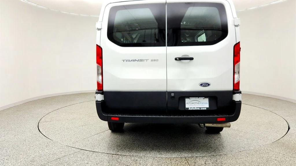 Used 2025 Oxford White Ford T-250 130"" Low Rf 9070 GVWR RWD image 6