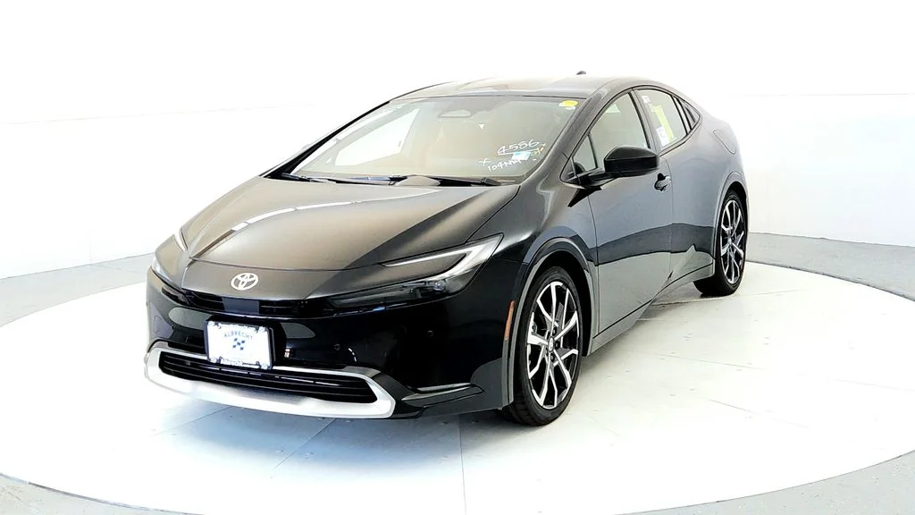 New 2027 Inked Toyota XSE image 2