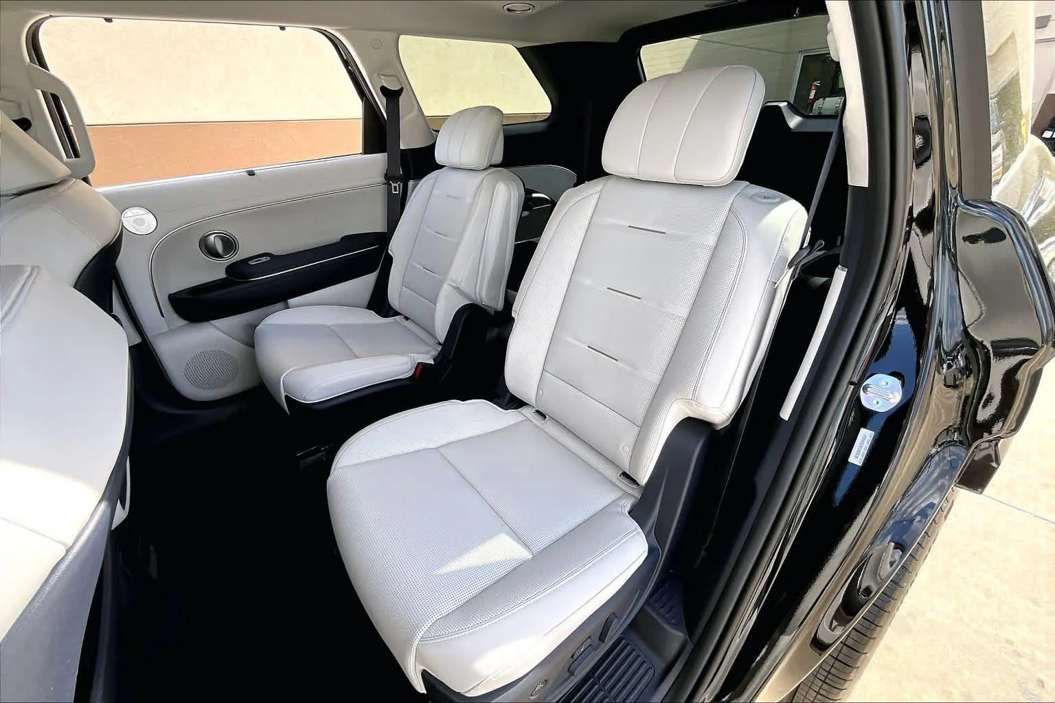 Used 2026 Abyss Black Pearl Hyundai Calligraphy image 19