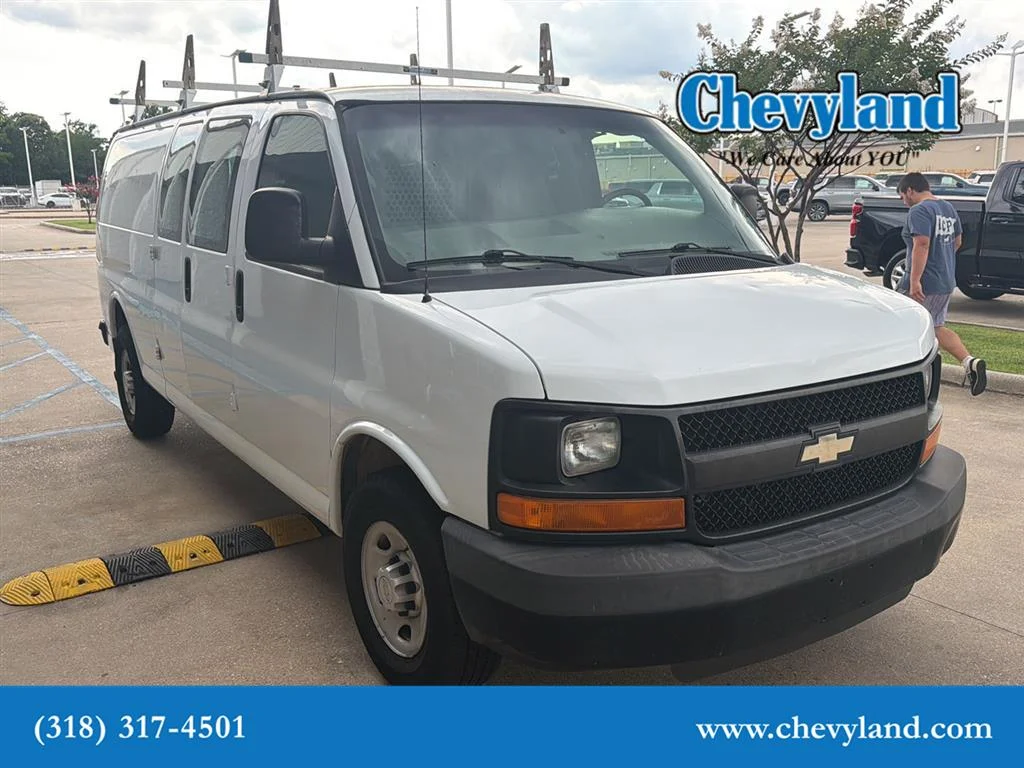 2014 Chevrolet Express 2500 Extended Work Van HD's photo