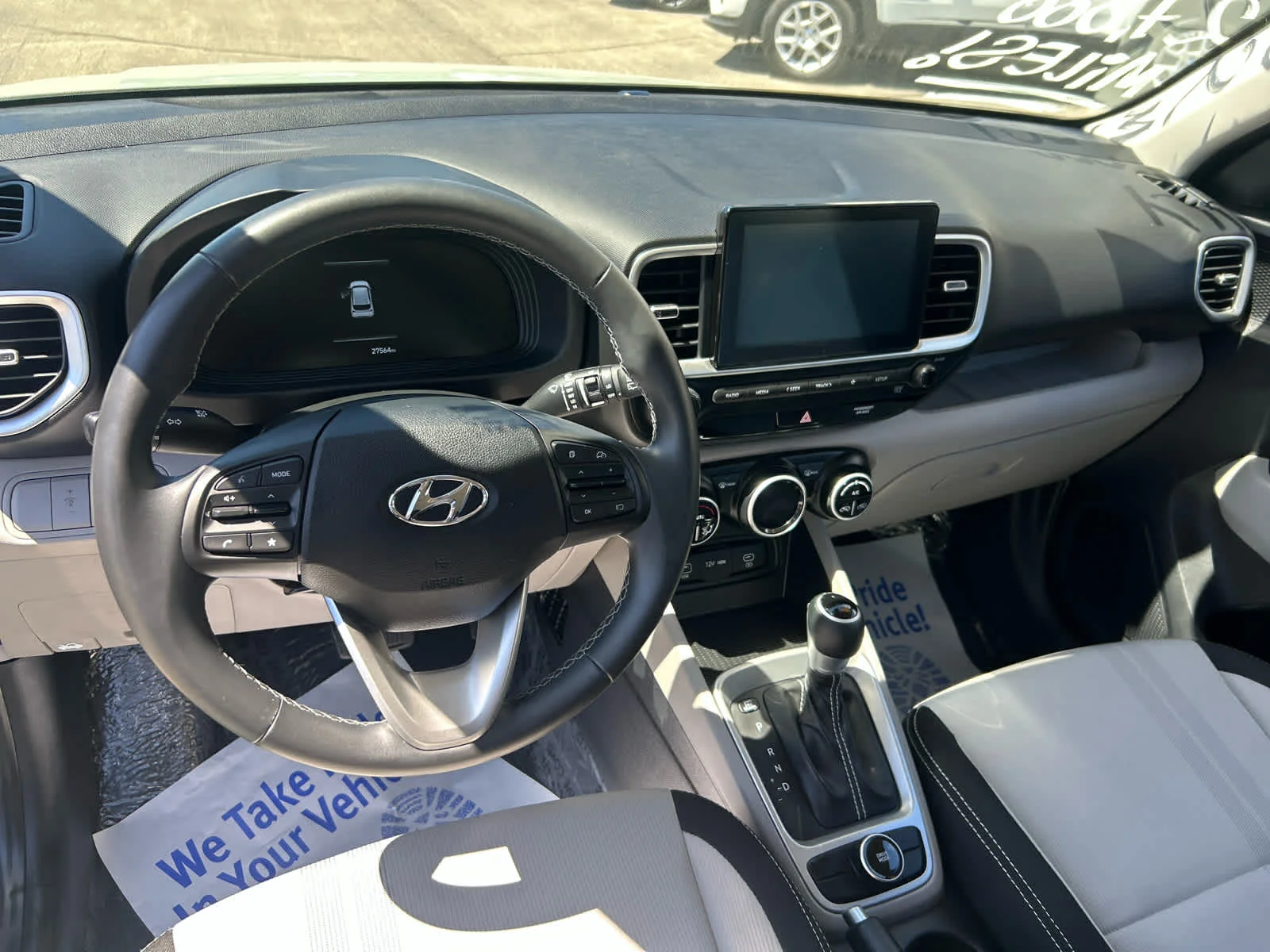 Used 2025 Mirage Green Hyundai SEL image 15