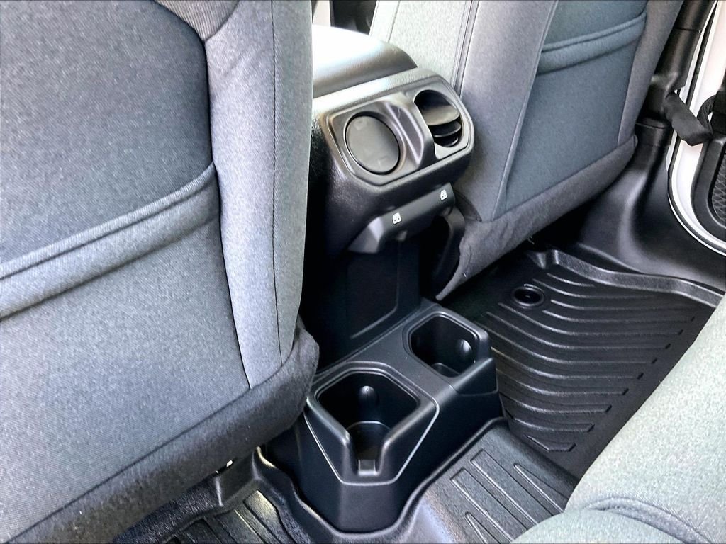 Used 2025 White Jeep Nighthawk image 28