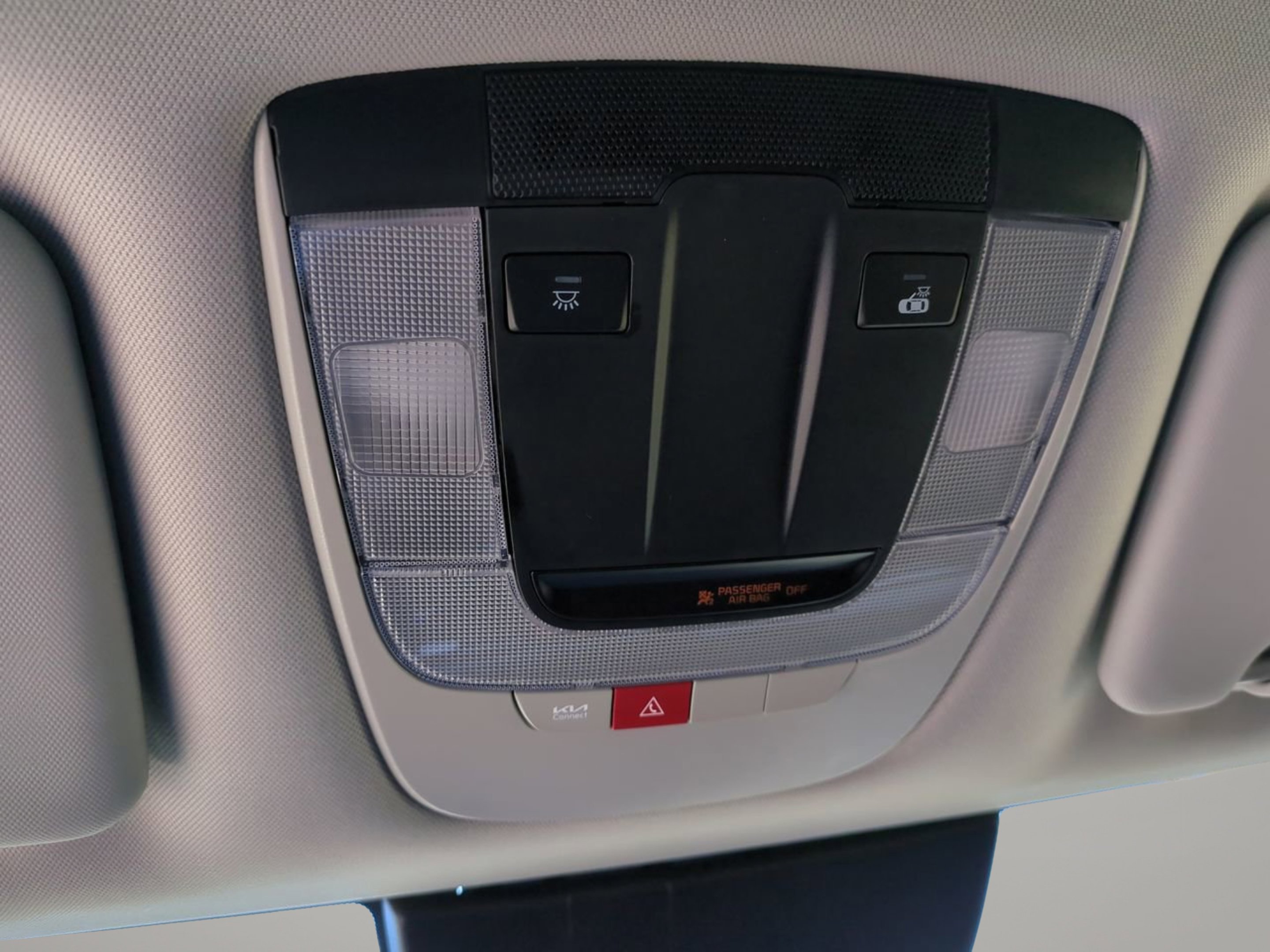 New 2026 Snow White Pearl Kia S image 22