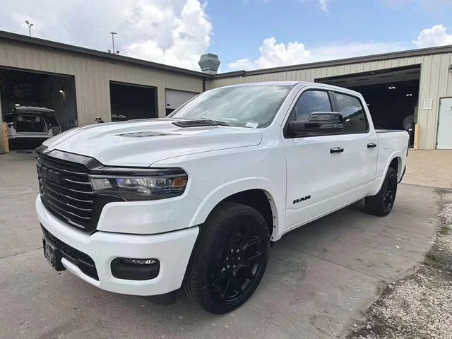 New 2026 Bright White Clear-Coat Exterior Paint RAM Laramie image 8