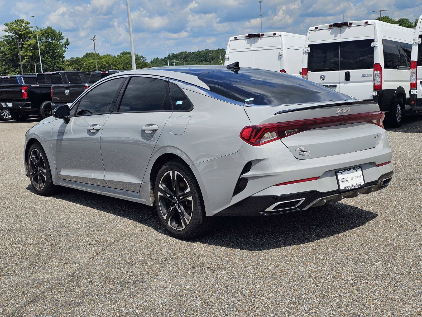 Used 2023 Wolf Gray Kia GT-Line image 12