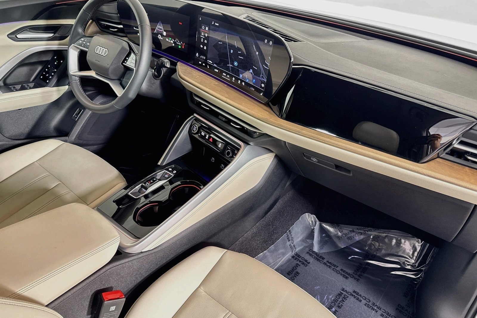 Used 2025 Arkona White Audi Premium image 26