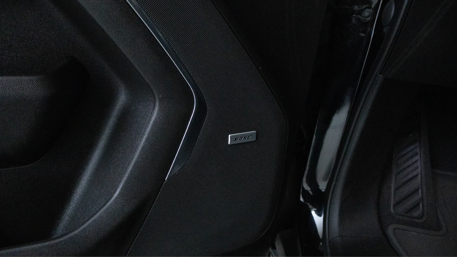 Used 2021 ONYX BLACK GMC SLT image 23