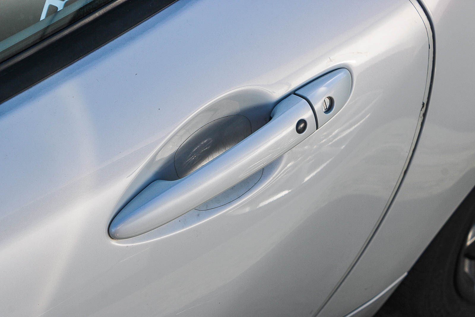 Used 2016 Ceramic Metallic Mazda Club image 8
