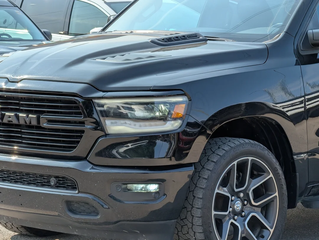 Used 2019 Black RAM Sport - - 4x4 - 5.7L HEMI V8 - Remote Start - Trailer Brake Control & More! image 10