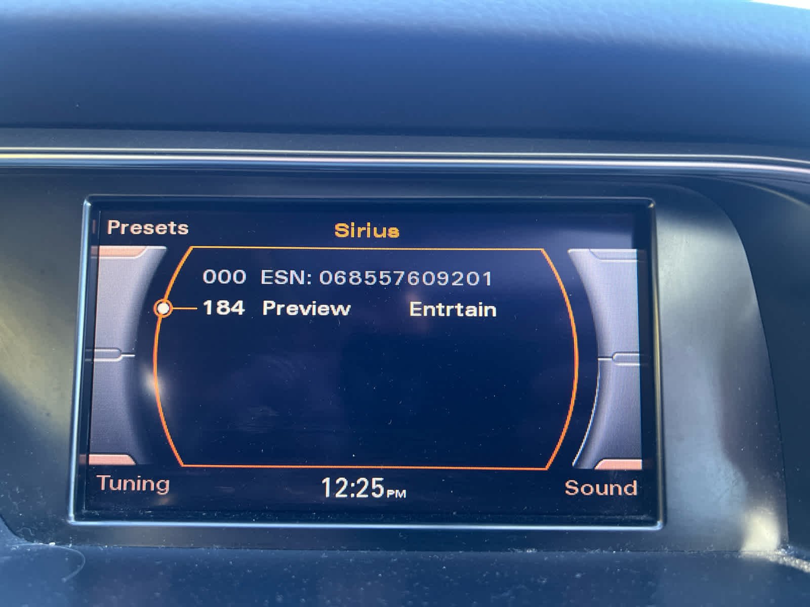 Used 2016  Audi Premium image 17