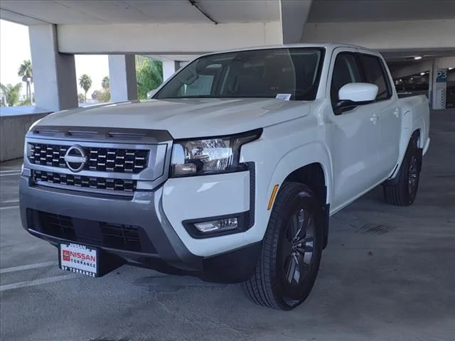 New 2025 Glacier White Nissan Crew Cab SV image 3