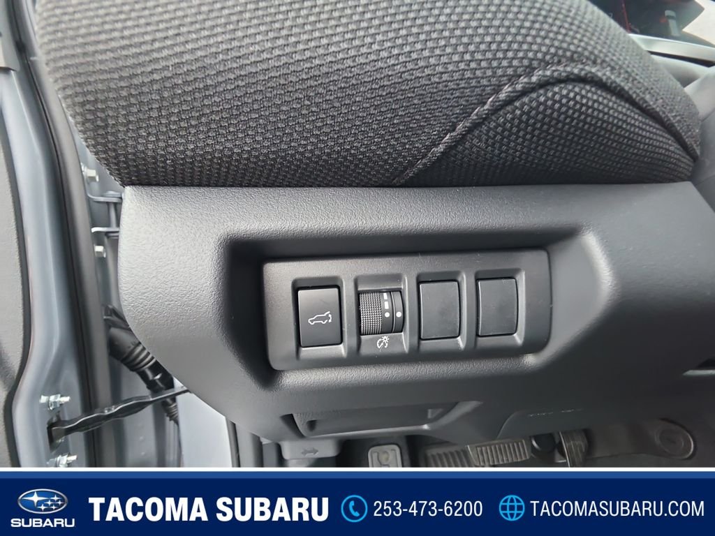 New 2026 ICE SILVER METALLIC Subaru Premium image 25