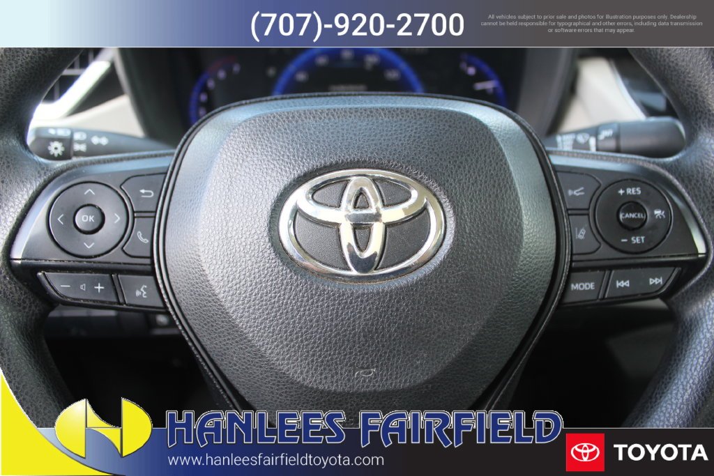 Used 2021 White Toyota LE image 24