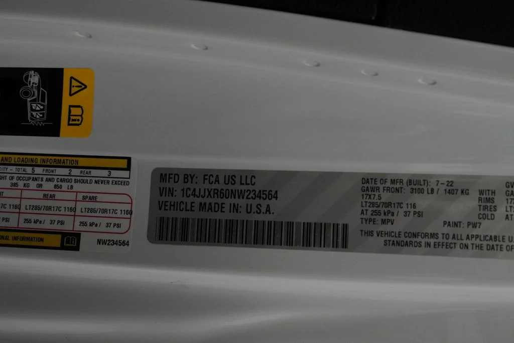 Used 2022 White Jeep Unlimited Rubicon 4xe image 53