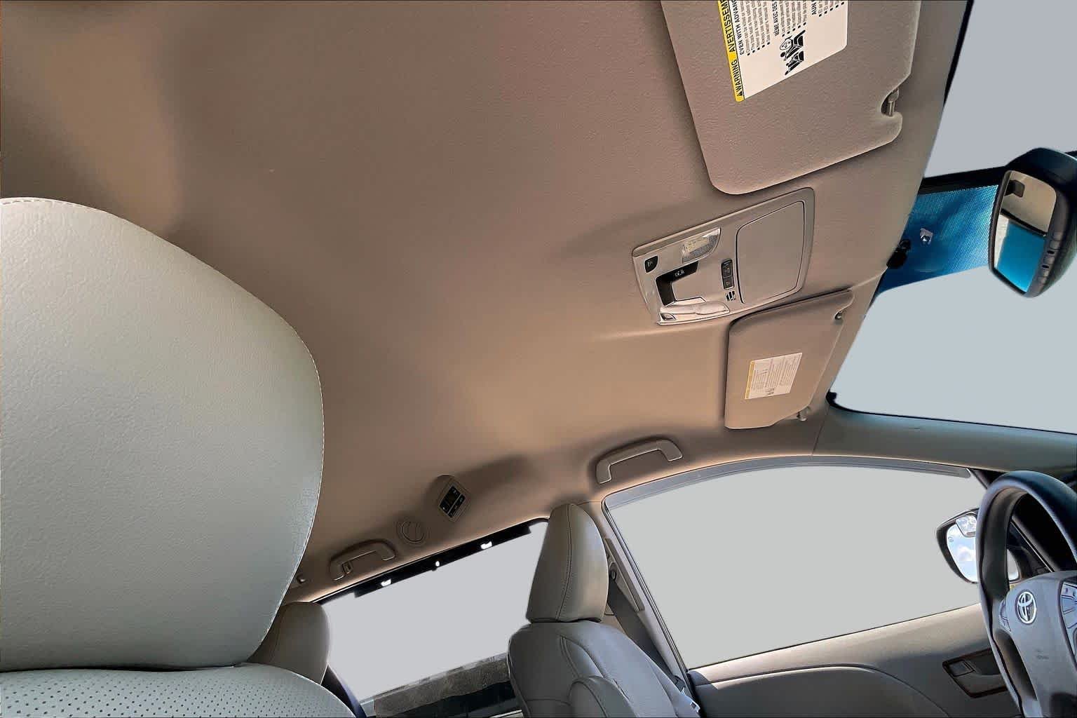 Used 2013 Predawn Gray Mica Toyota LE image 14