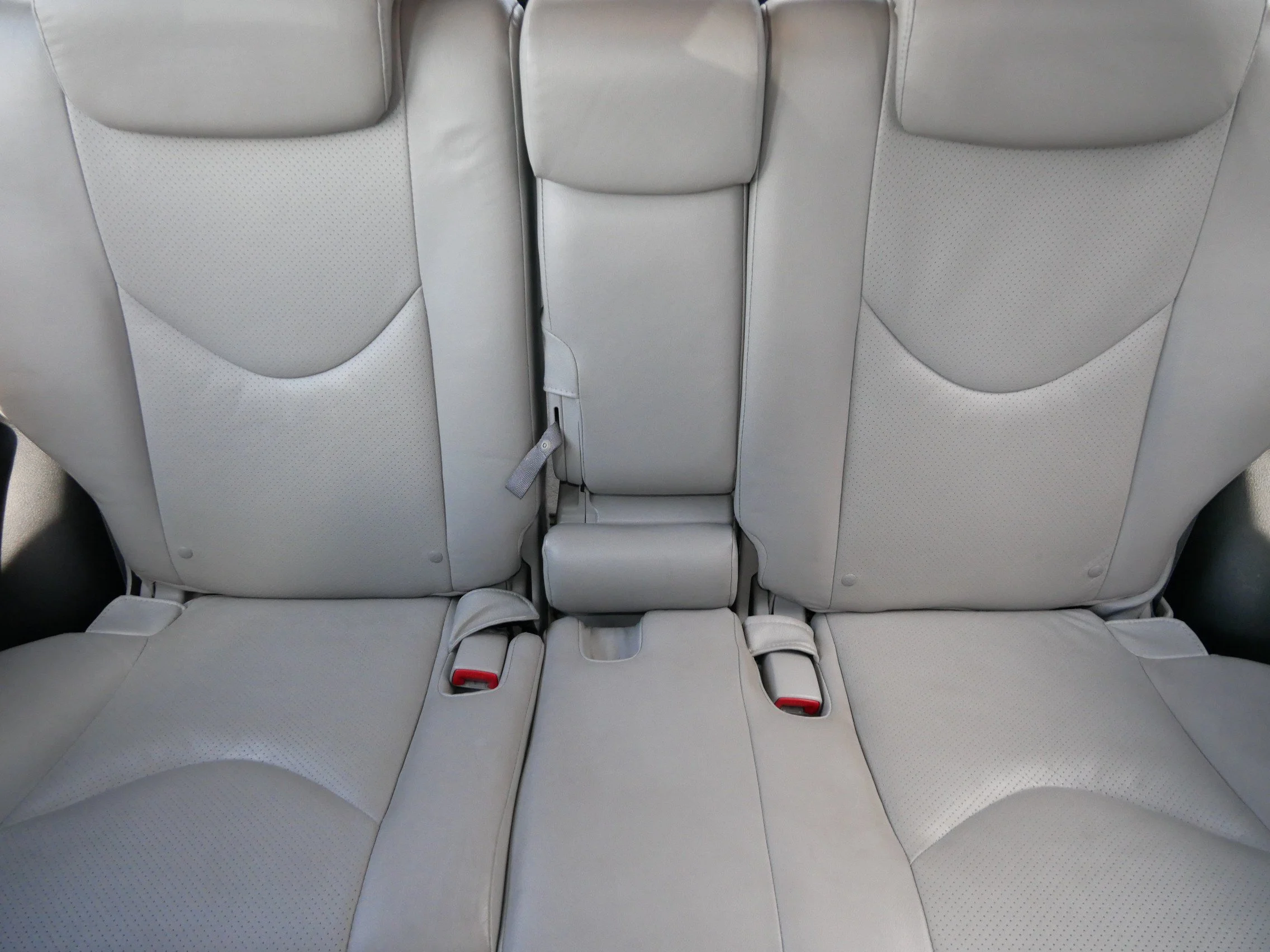 Used 2011 Black Toyota Ltd image 13