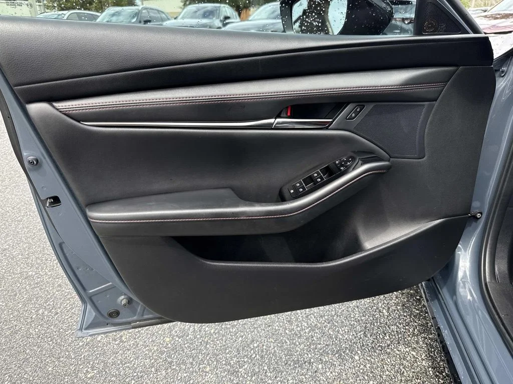 Certified Used 2024 Gray Mazda 2.5 S Carbon Edition image 26