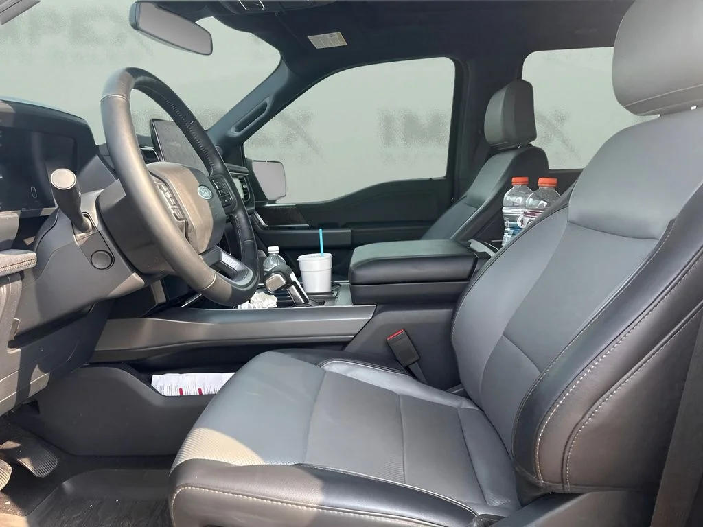 Used 2023 Black Ford Lariat image 9
