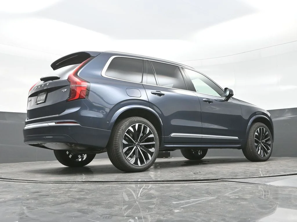 New 2026 Denim Blue Volvo T8 Plus image 14