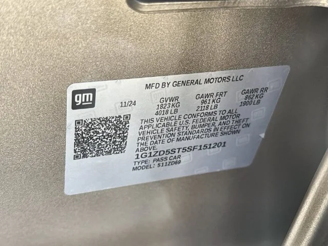 Certified Used 2025 Mineral Gray Metallic Chevrolet 1LT image 33