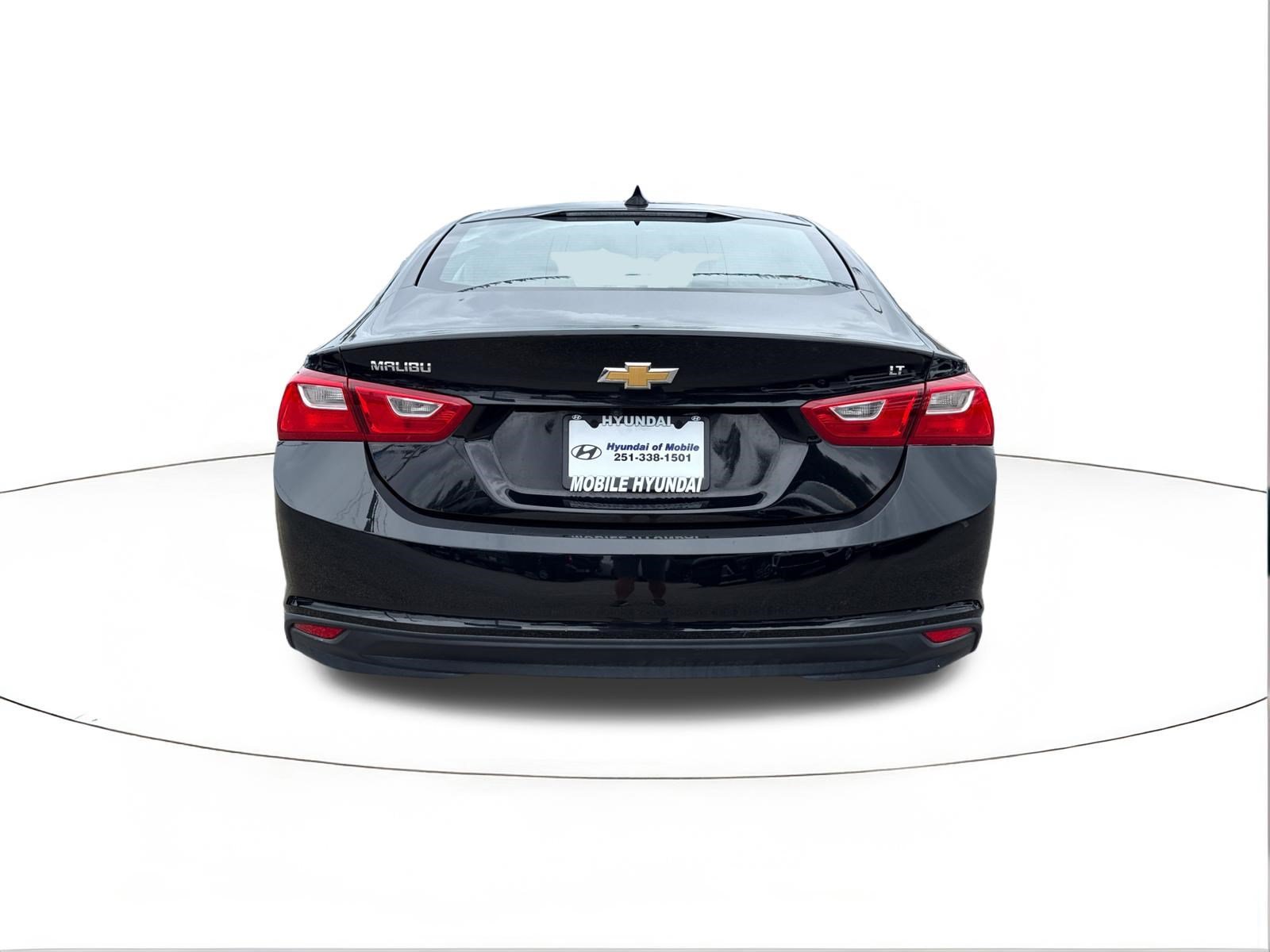 Used 2023 Mosaic Black Metallic Chevrolet LT image 4