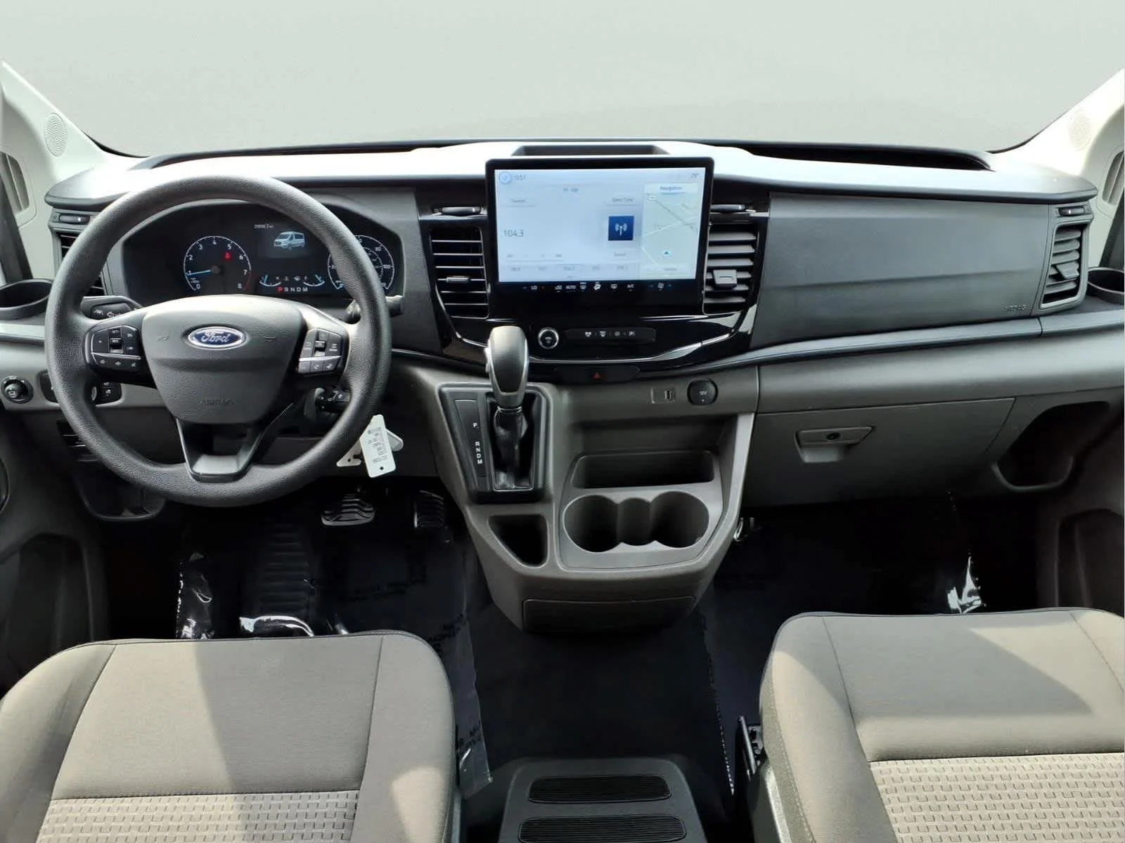 Used 2025 Oxford White Ford XLT image 19