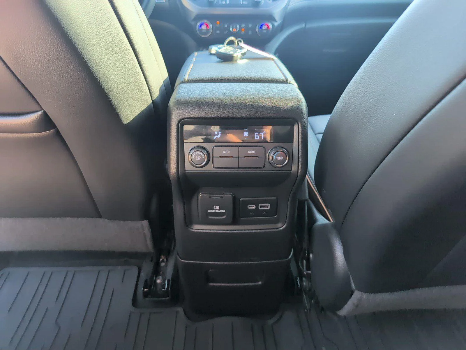 Used 2023 Sterling Metallic GMC AT4 image 34