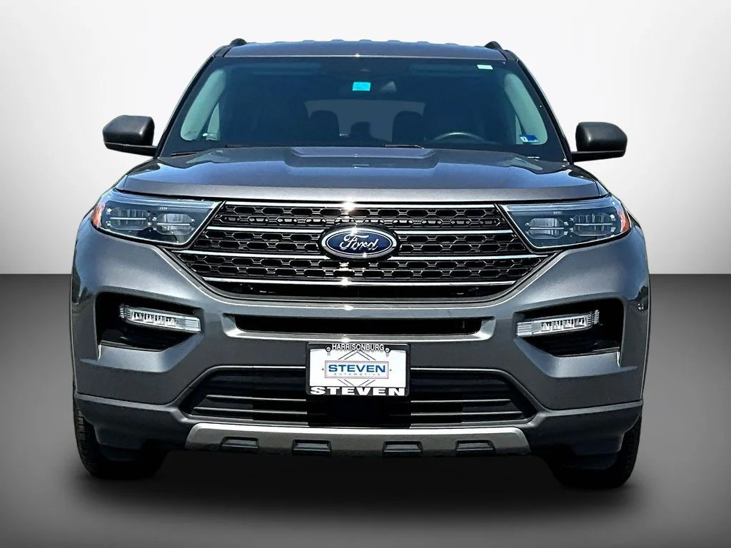 Certified Used 2022 Gray Ford XLT image 2