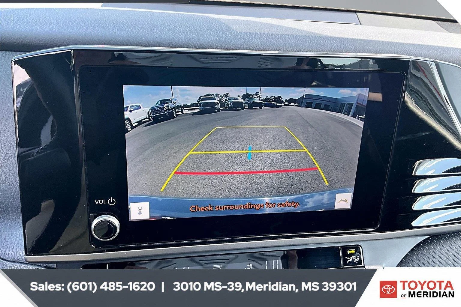 Used 2025 Underground Toyota SE (Natl) image 15
