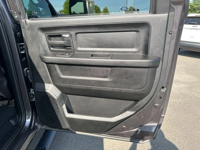 2025 RAM 2500 Tradesman - Photo 14