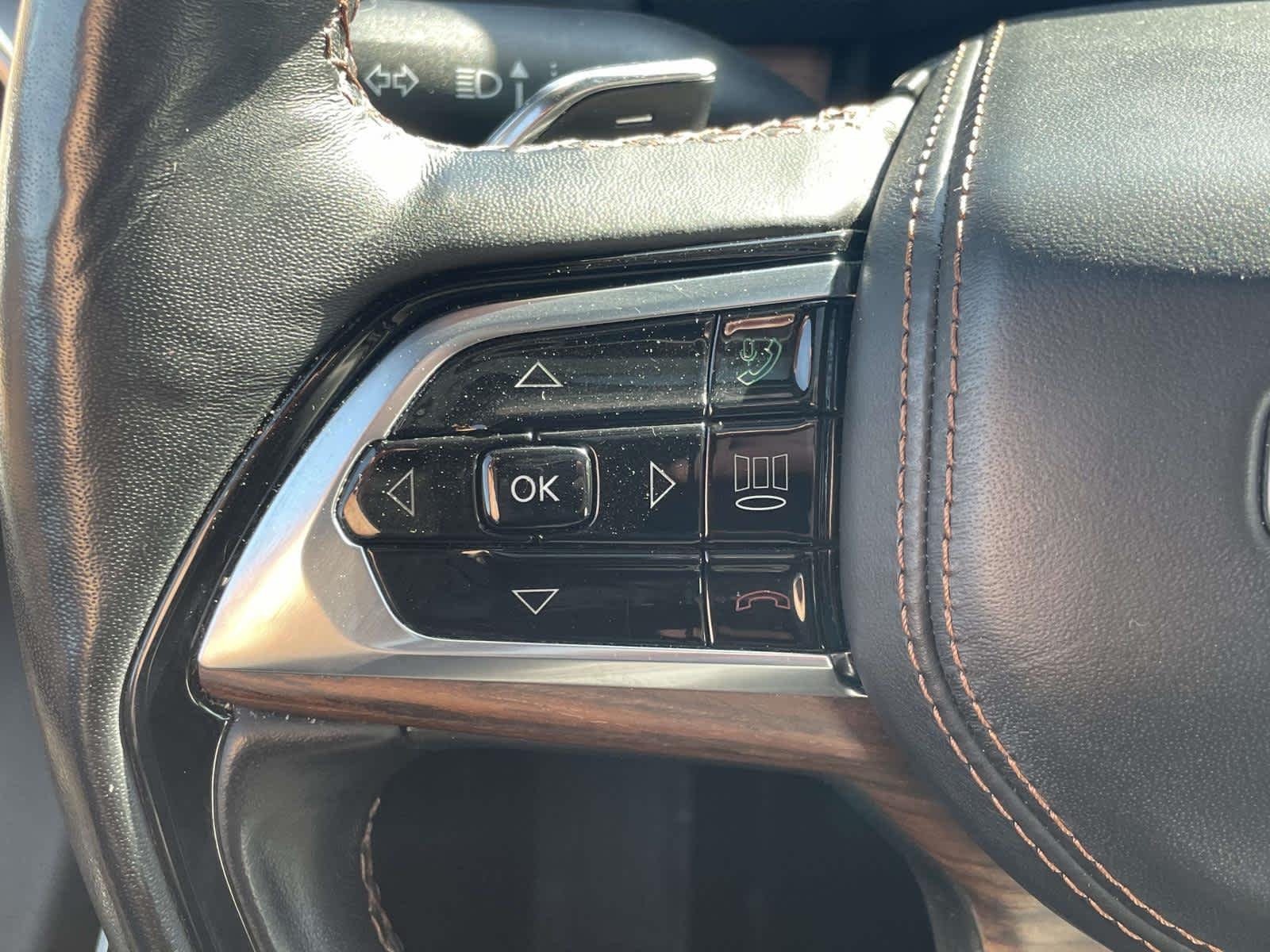 Used 2023 Silver Jeep Summit 4x4 image 45