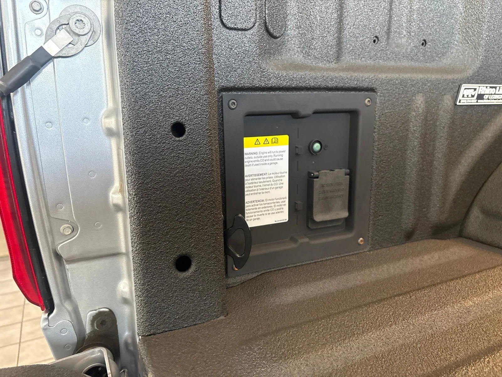 Used 2024 Silver Ford XLT image 28