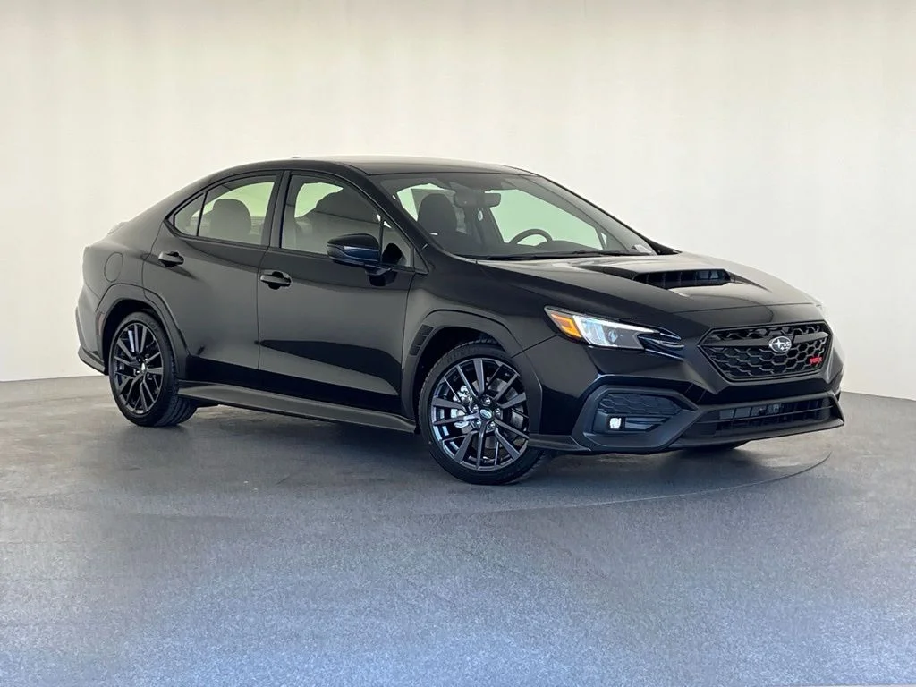 New 2026 CRYSTAL BLACK SILICA Subaru Premium image 35