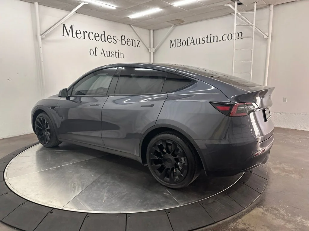 Used 2021 Gray Tesla Long Range image 5