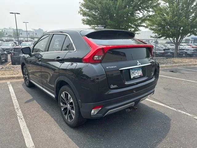 Used 2018 Tarmac Black Metallic Mitsubishi SE image 3