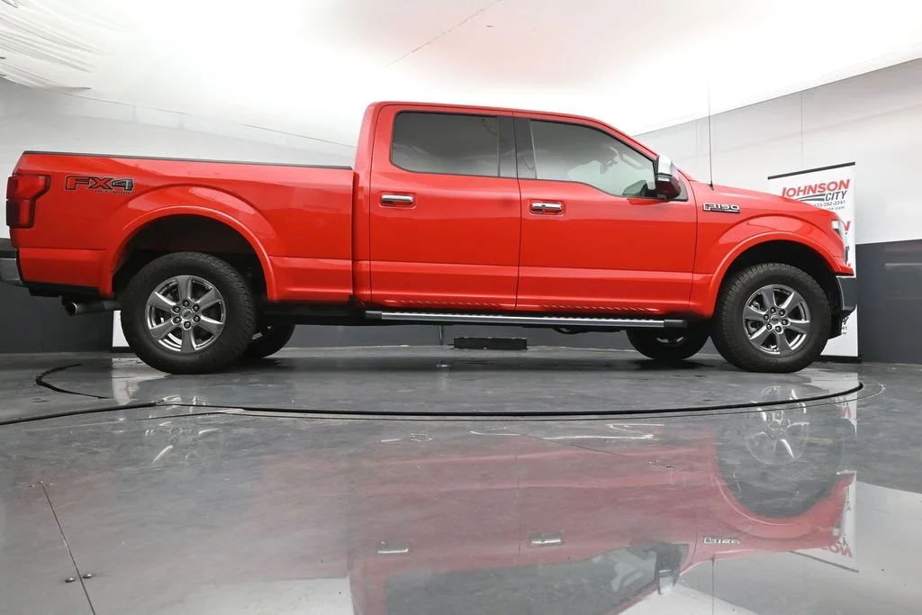 Used 2019 Red Ford Lariat image 38
