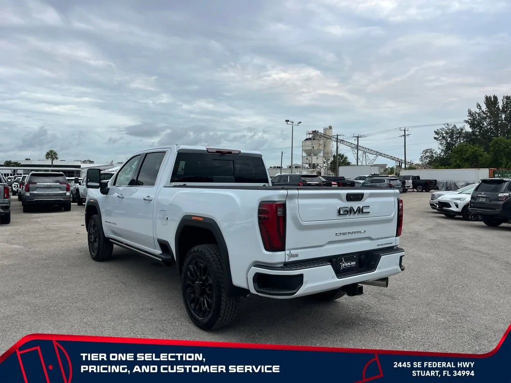 New 2026 Glacier White Tricoat GMC Denali Ultimate image 5