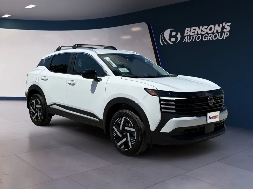 New 2027 White Nissan SV image 7