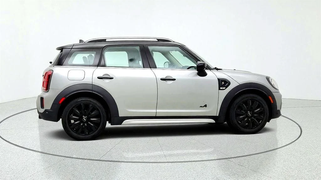 Used 2024 Melting Silver III Metallic MINI Cooper S ALL4, Iconic w/ Chesterfield Leather image 4