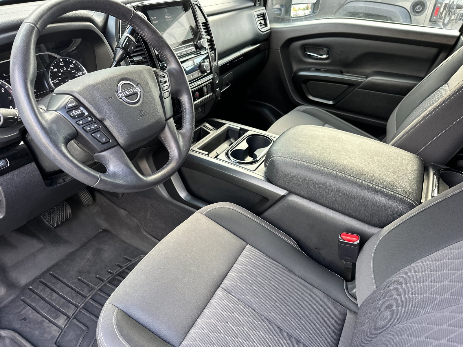 Used 2023 White Nissan SV image 9