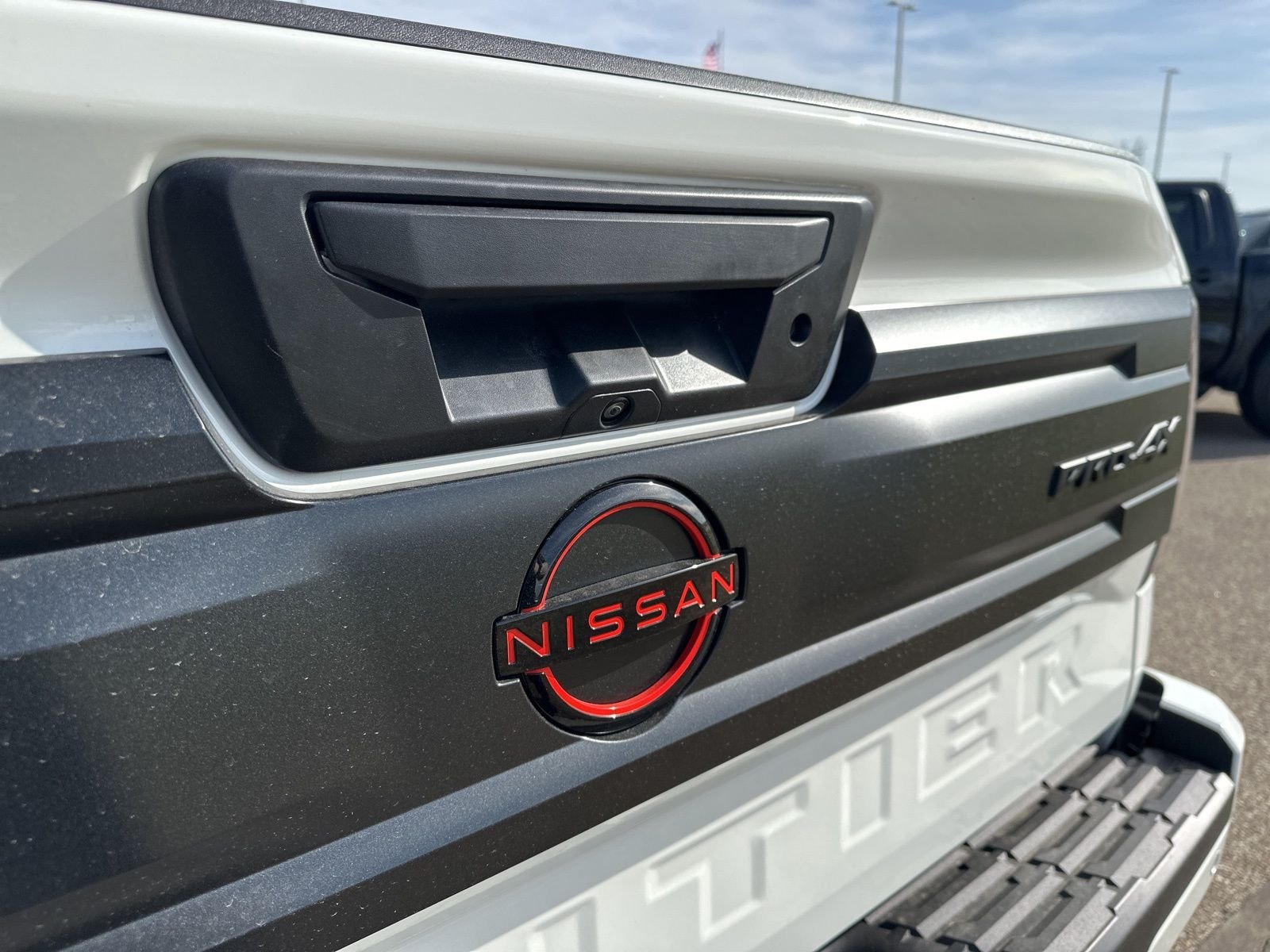 New 2026 White Nissan PRO-4X image 7