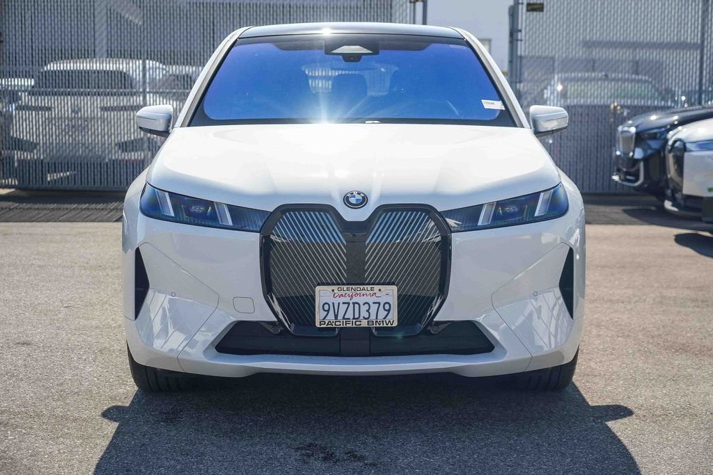 Used 2026 BMW iX 60 with VIN WB553CF0XTCW08872 for sale in Glendale, CA