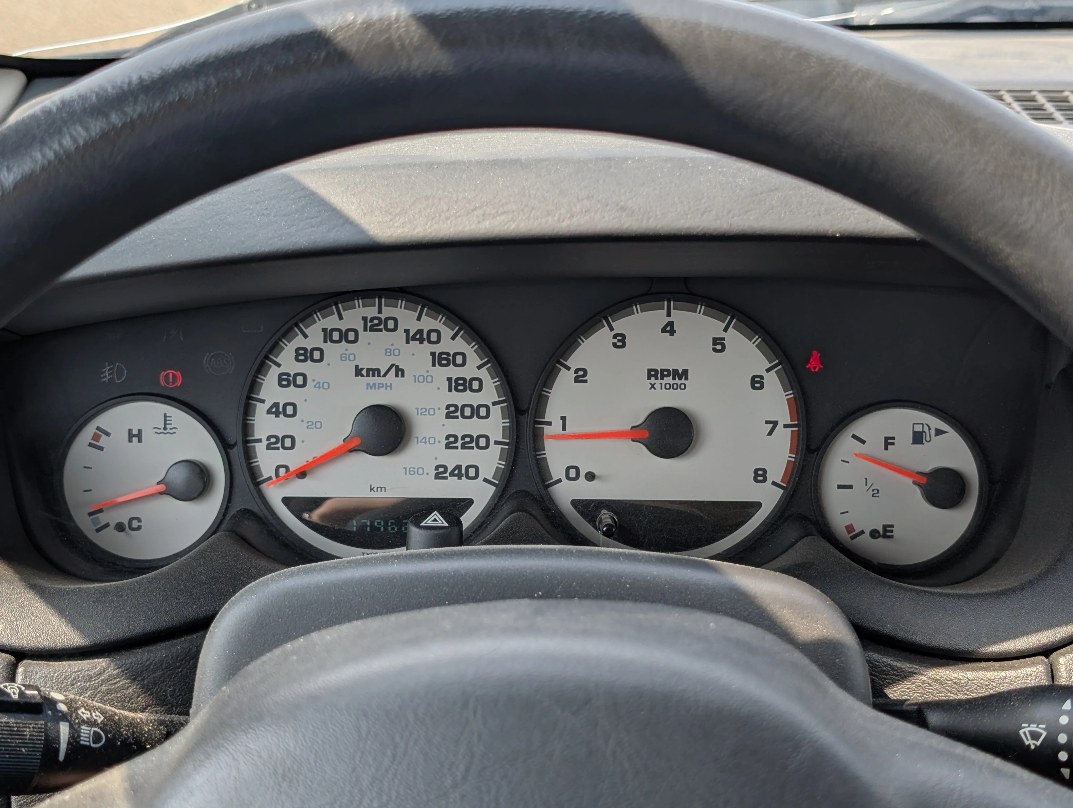 Used 2005 Mineral Gray Metallic Dodge Base image 23