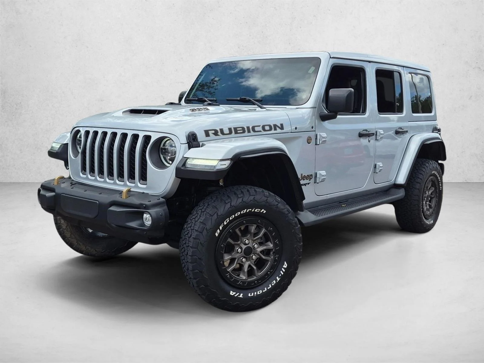 Used 2022 Silver Zynith Clearcoat Jeep Unlimited Rubicon 392 image 1