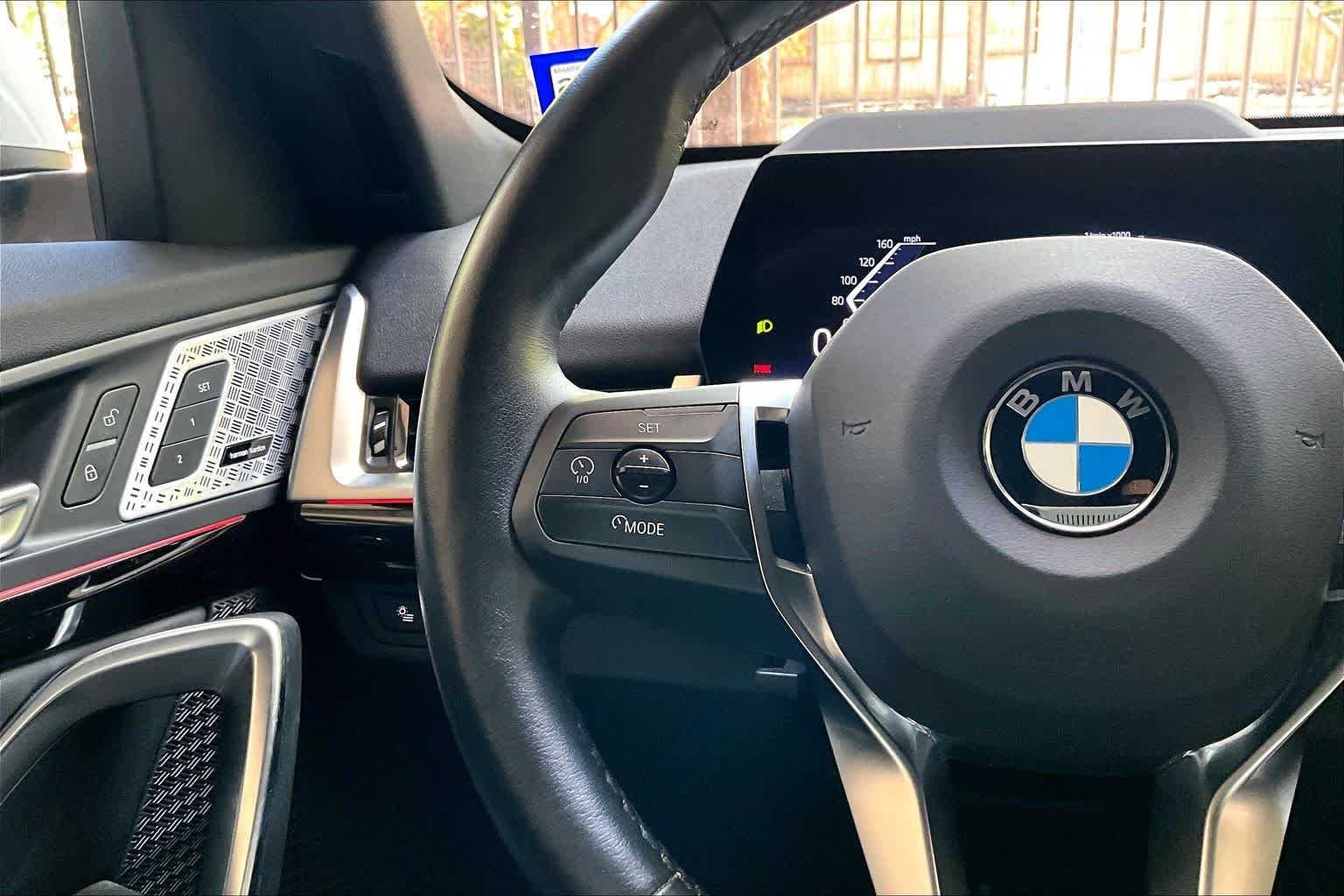 Used 2023 Alpine White BMW xDrive28i image 23